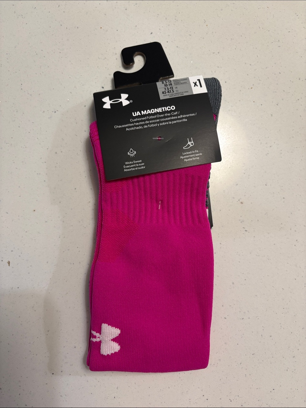 NEW Under Armour Pink Athletic Crew Socks Men’s 8.5–13 Women’s 10–14